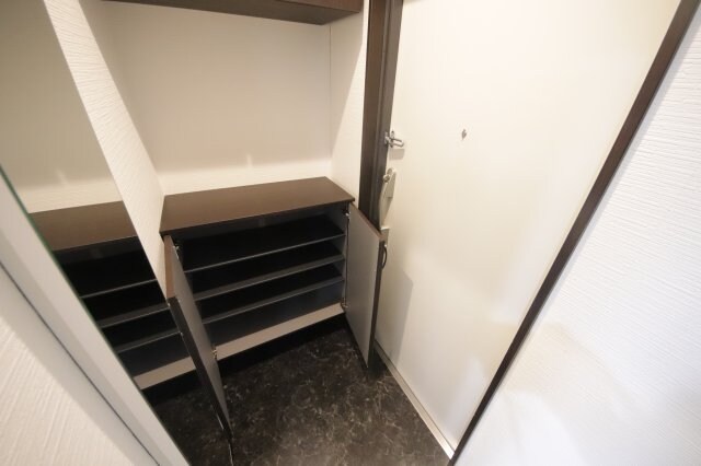 物件内観写真8　(バルコニー付きです)