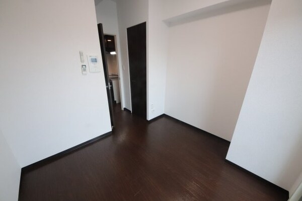 居室(使いやすい居間です)