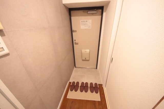 物件内観写真6　(毎日通る玄関はこちらです)