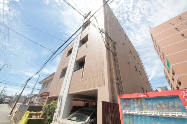 物件外観写真3　(おしゃれな外観です)