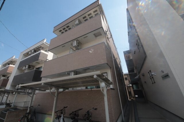 物件外観写真1　(外観です)