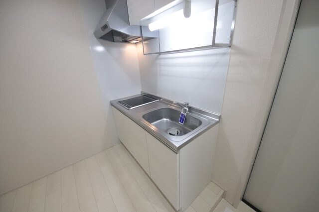 物件内観写真4　(使いやすいキッチンです)