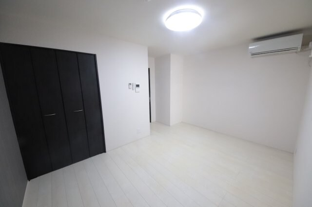 物件内観写真6　(寝室です)