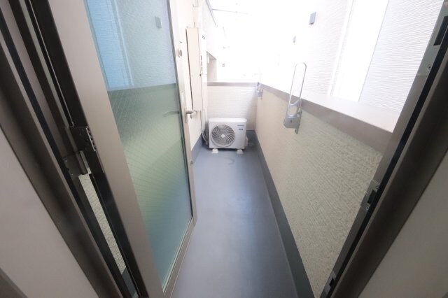 物件内観写真7　(陽当たり良好なバルコニーです)