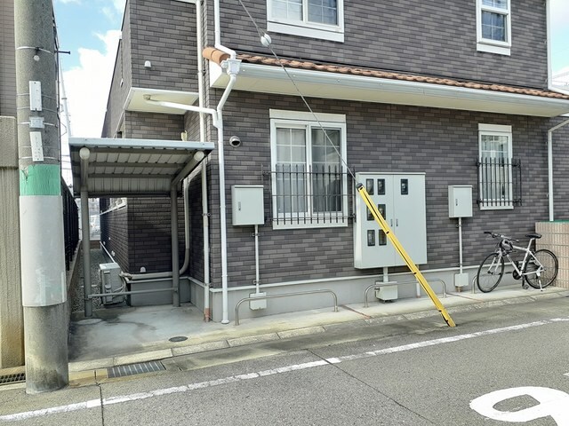 物件外観写真2　(物件の外観です)