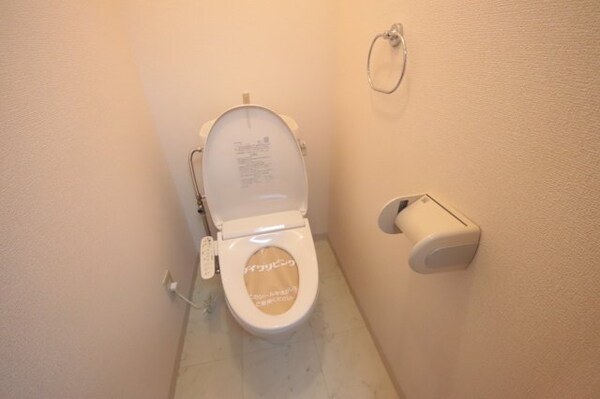 トイレ(落ち着いたトイレです)
