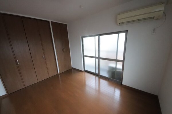 寝室(開放的な寝室です)