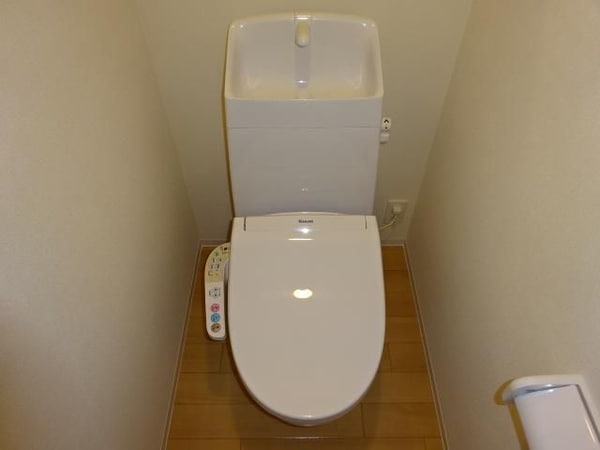 トイレ(同社施工例)