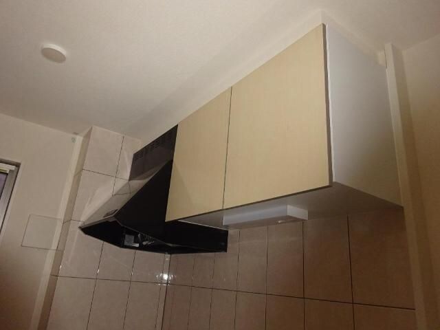 物件内観写真9　(コンパクトなキッチンで掃除もラクラク)