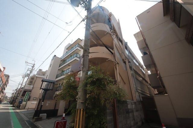 物件外観写真6　(きれいな外観です)