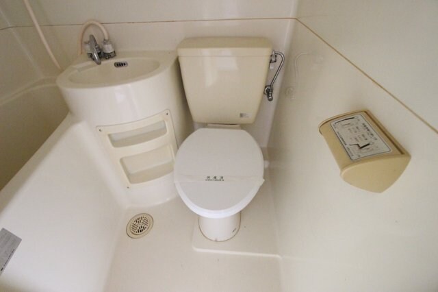 物件内観写真11　(トイレもきれいです)