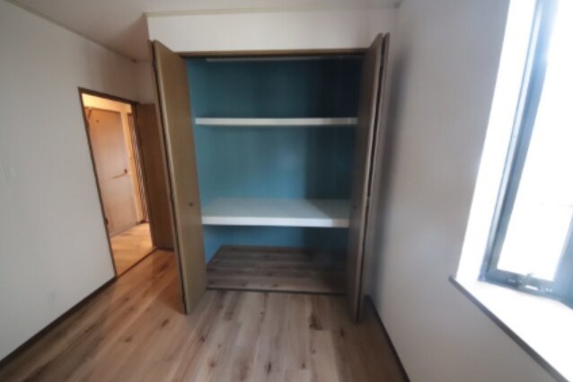 物件内観写真9　(収納のためのスペースです)