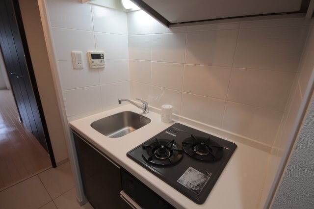物件内観写真6　(お料理しやすいキッチンです)