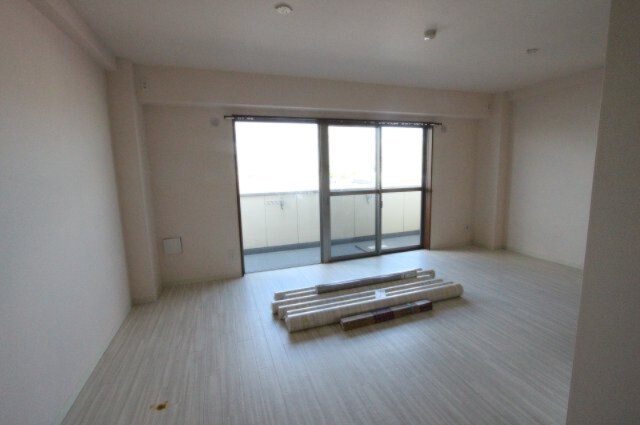 物件内観写真17　(居間です)