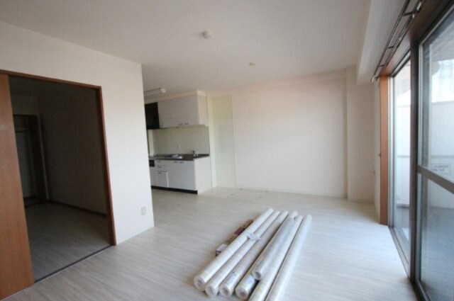 物件内観写真18　(使いやすい居間です)