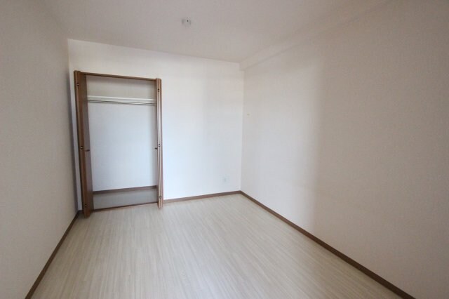 物件内観写真20　(ゆったりとしたリビングです)