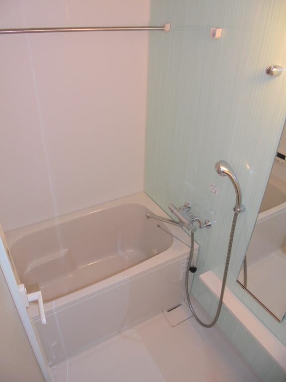 物件内観写真6　(お風呂で日々の疲れを落としましょう)