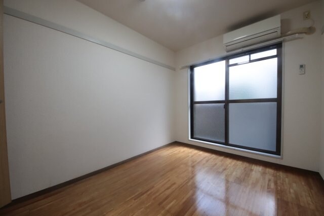 物件内観写真14　(寝室です)