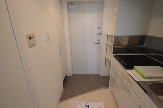 物件内観写真27　(落ち着いた玄関です)