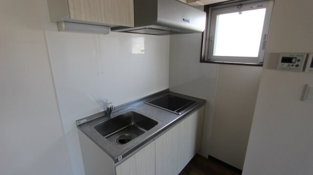 物件内観写真4　(お料理しやすいキッチンです)