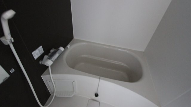 物件内観写真12　(お風呂で日々の疲れを落としましょう)