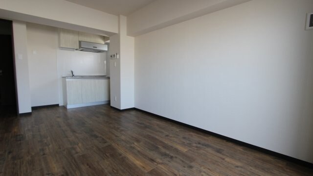 物件内観写真18　(使いやすい居間です)