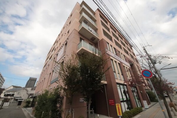 外観(落ち着いた雰囲気の外観です)