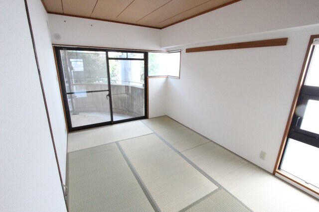 物件内観写真13　(和室があれば客間としても活用できます)