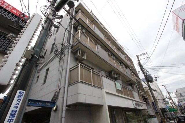 物件外観写真2　(外観もきれいです)