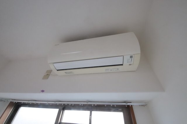 物件内観写真13　(明るい室内です)