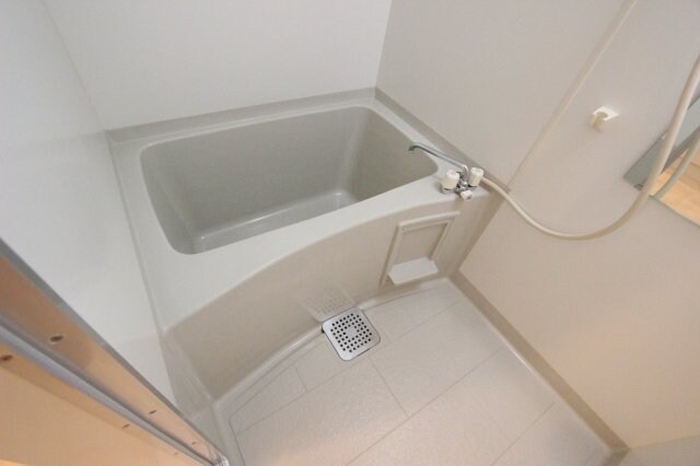 物件内観写真4　(お風呂です)