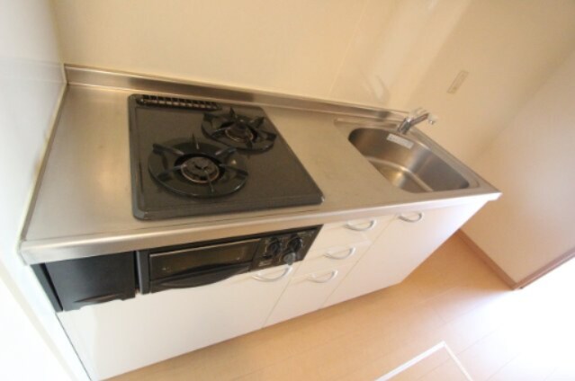 物件内観写真8　(お料理しやすいキッチンです)