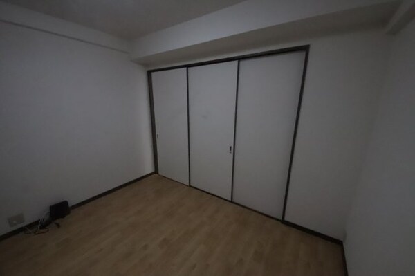 居室(おしゃれな居間です)