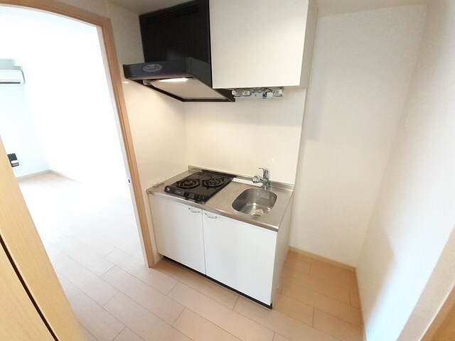 物件内観写真4　(使いやすいキッチンです)