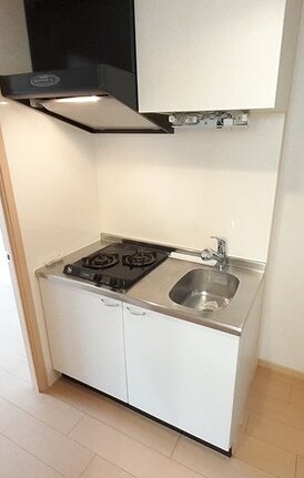 物件内観写真14　(コンパクトなキッチンで掃除もラクラク)