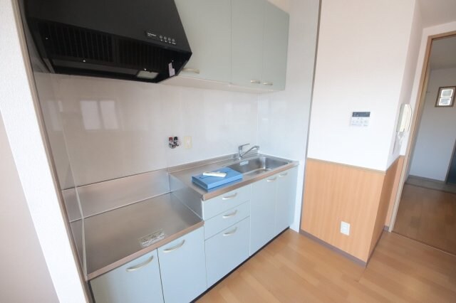 物件内観写真6　(お料理しやすいキッチンです)