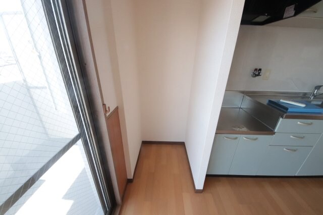 物件内観写真16　(きれいな内装です)