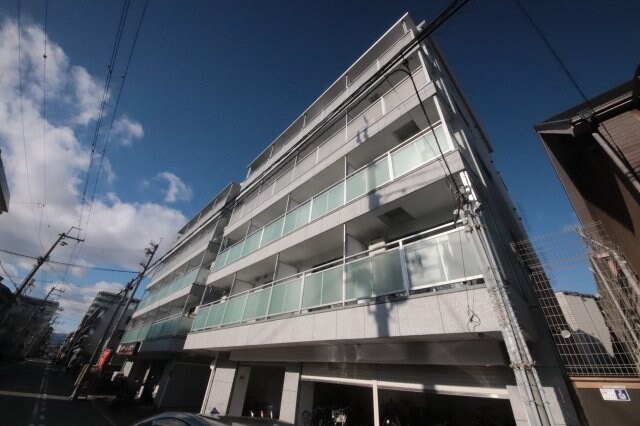 物件外観写真5　(きれいな外観です)