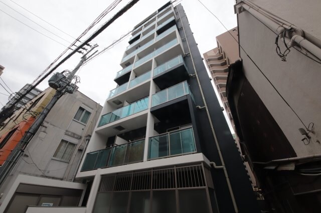 物件外観写真3　(外観もきれいです)