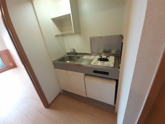 物件内観写真4　(キッチンでお料理をお楽しみください)