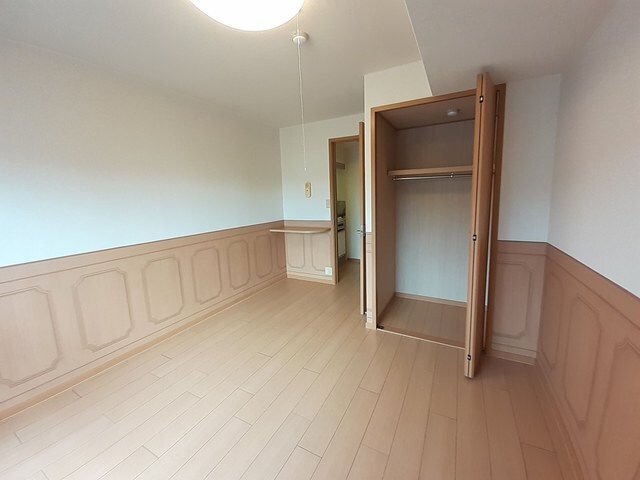 物件内観写真5　(使いやすいリビングです)