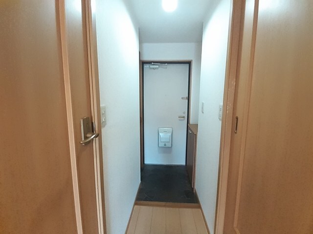 物件内観写真7　(玄関です)