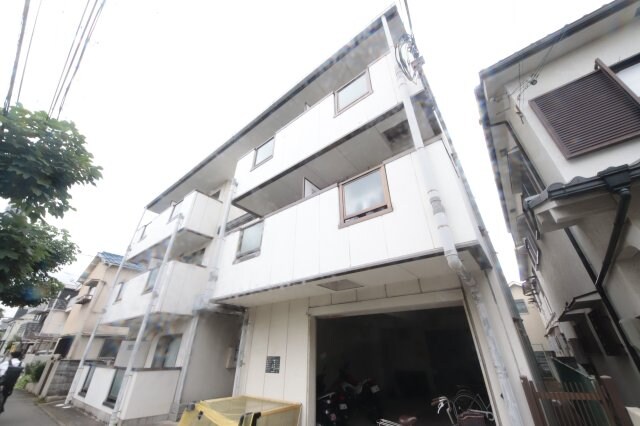 物件外観写真2　(外観もきれいです)