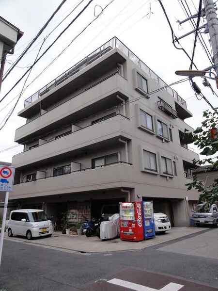 リンデンバーム外観写真