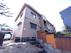 志智マンション外観写真