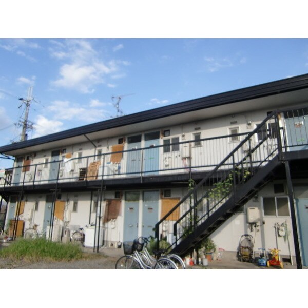 金森ハイツの物件外観写真