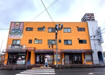 三国マンションの外観写真