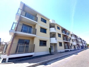 東香里野村マンション外観写真