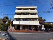 サンフィールドの外観写真