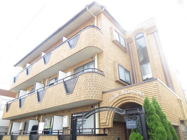 フリーディオ寝屋川の物件外観写真